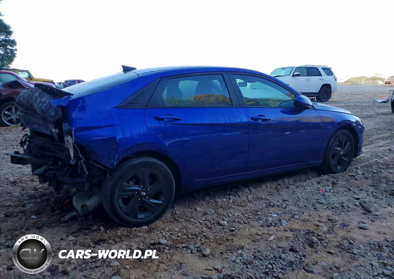 2023 Hyundai Elantra Sel VIN:KMHLM4AG8PU632473 - 3