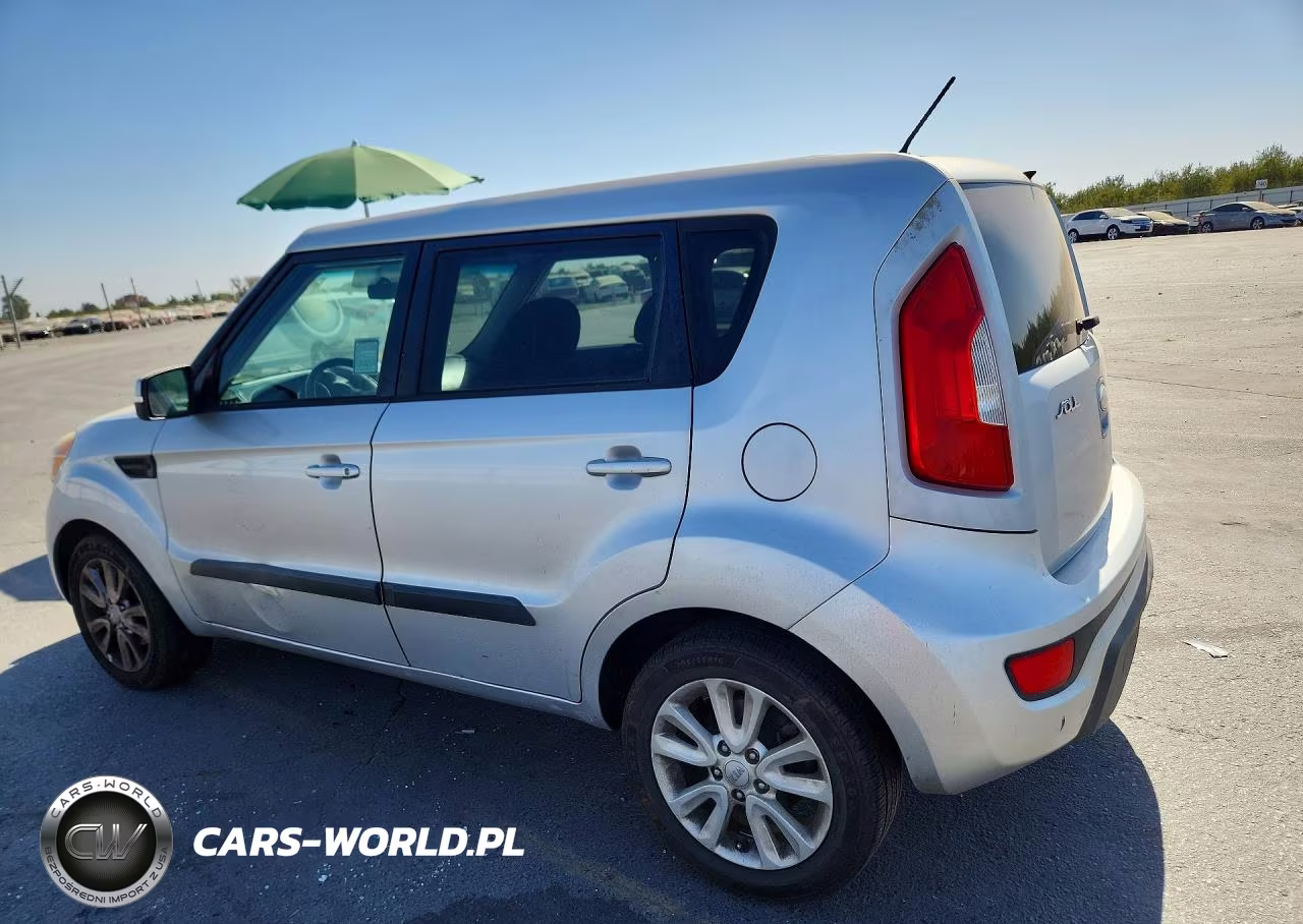 2013 Kia Soul + VIN:KNDJT2A61D7757965 - 2
