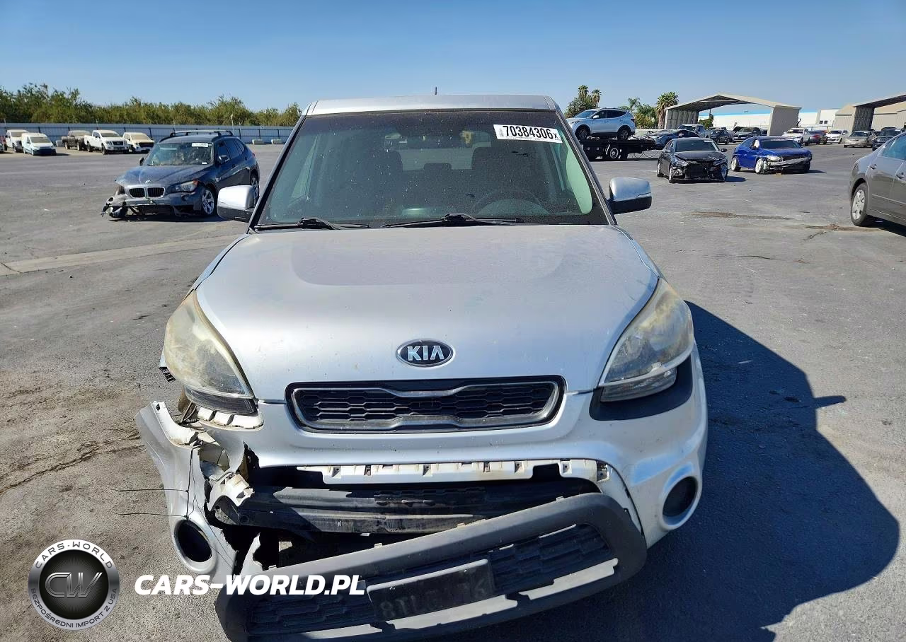 2013 Kia Soul + VIN:KNDJT2A61D7757965 - 5