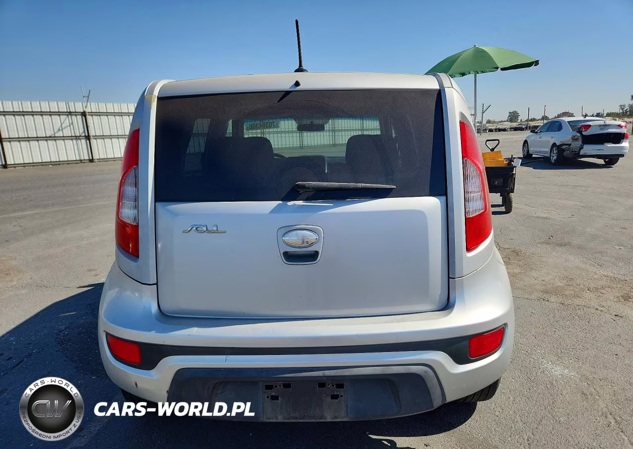 2013 Kia Soul + VIN:KNDJT2A61D7757965 - 6