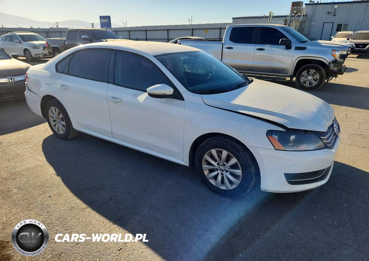 2012 Volkswagen Passat VIN:1VWAP7A30CC103226 - 4