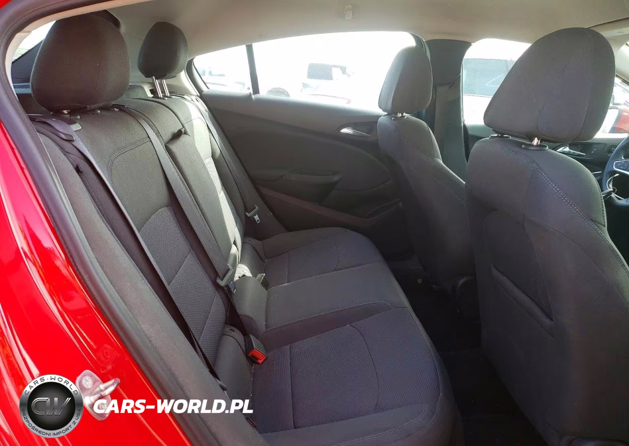 2018 Chevrolet Cruze Lt VIN:3G1BE6SM7JS613670 - 10