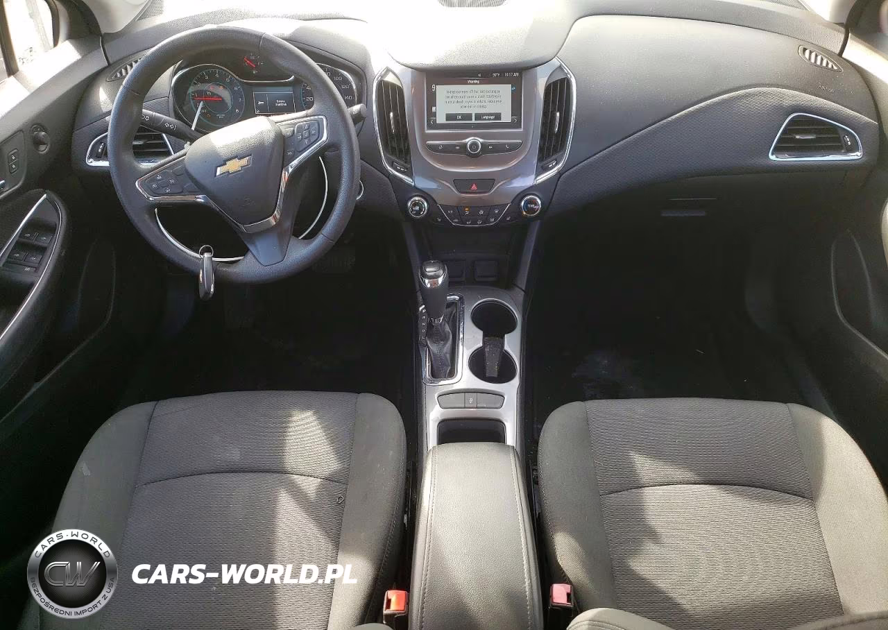 2018 Chevrolet Cruze Lt VIN:3G1BE6SM7JS613670 - 8