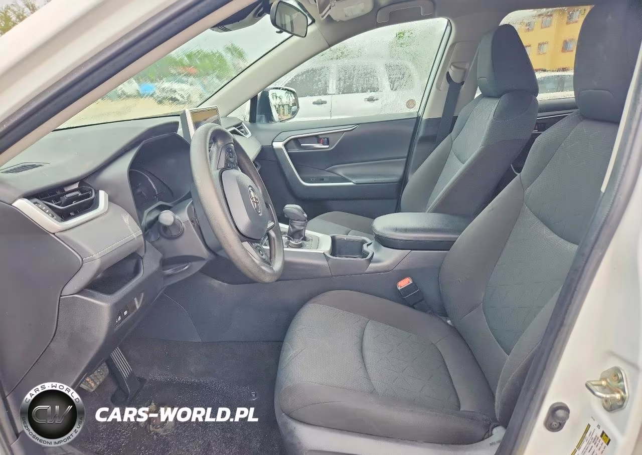 2025 Toyota Rav4 Hybrid Xle VIN:4T3RWRFVXSU176873 - 7