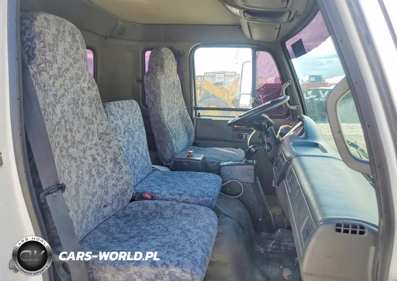 2010 Nissan Diesel Ud2000 Tow Truck VIN:JNAMB81H3AAE80101 - 10