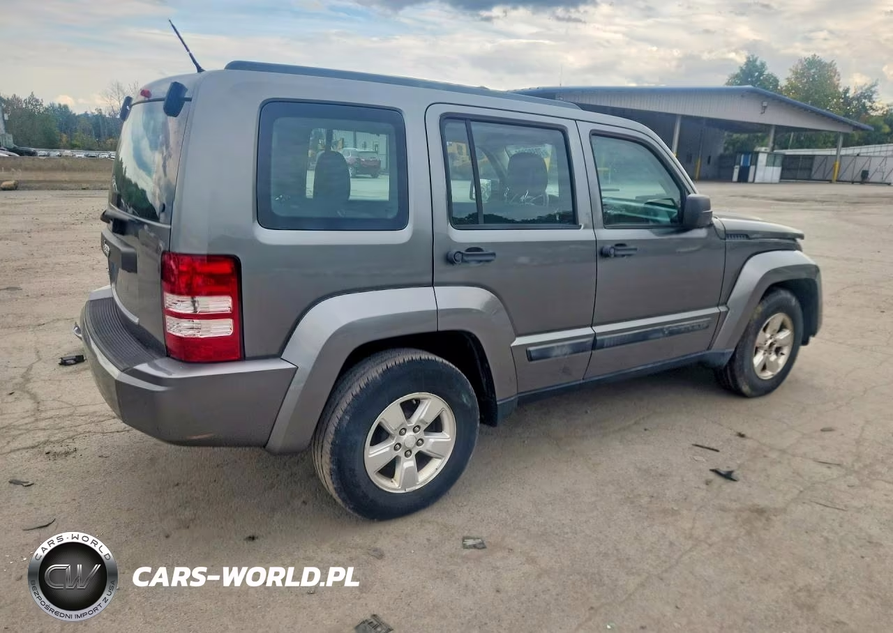 2012 Jeep Liberty Sport VIN:1C4PJMAK9CW186965 - 3
