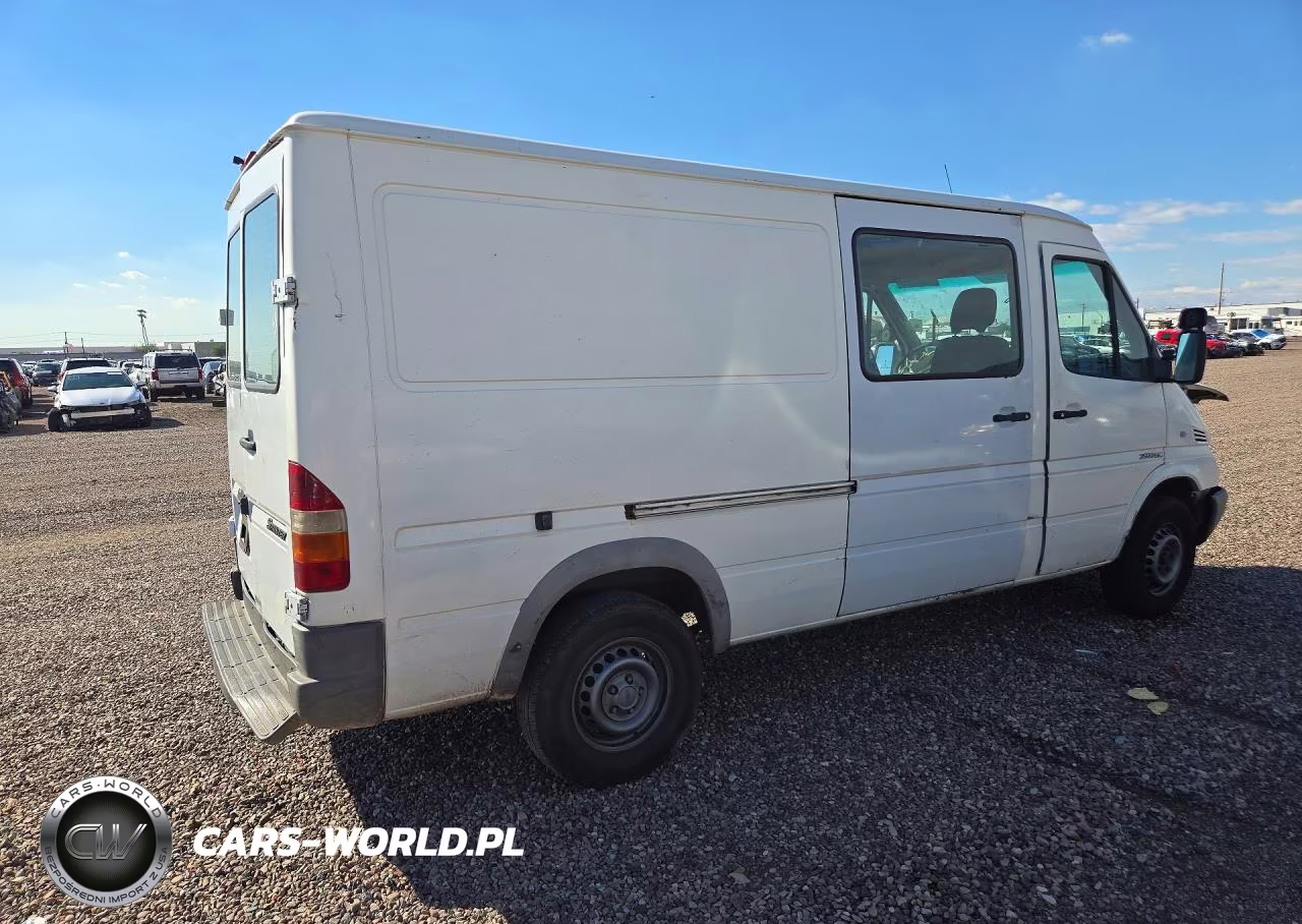 2004 Dodge Sprinter Delivery Van VIN:WD2PD644X45626522 - 3