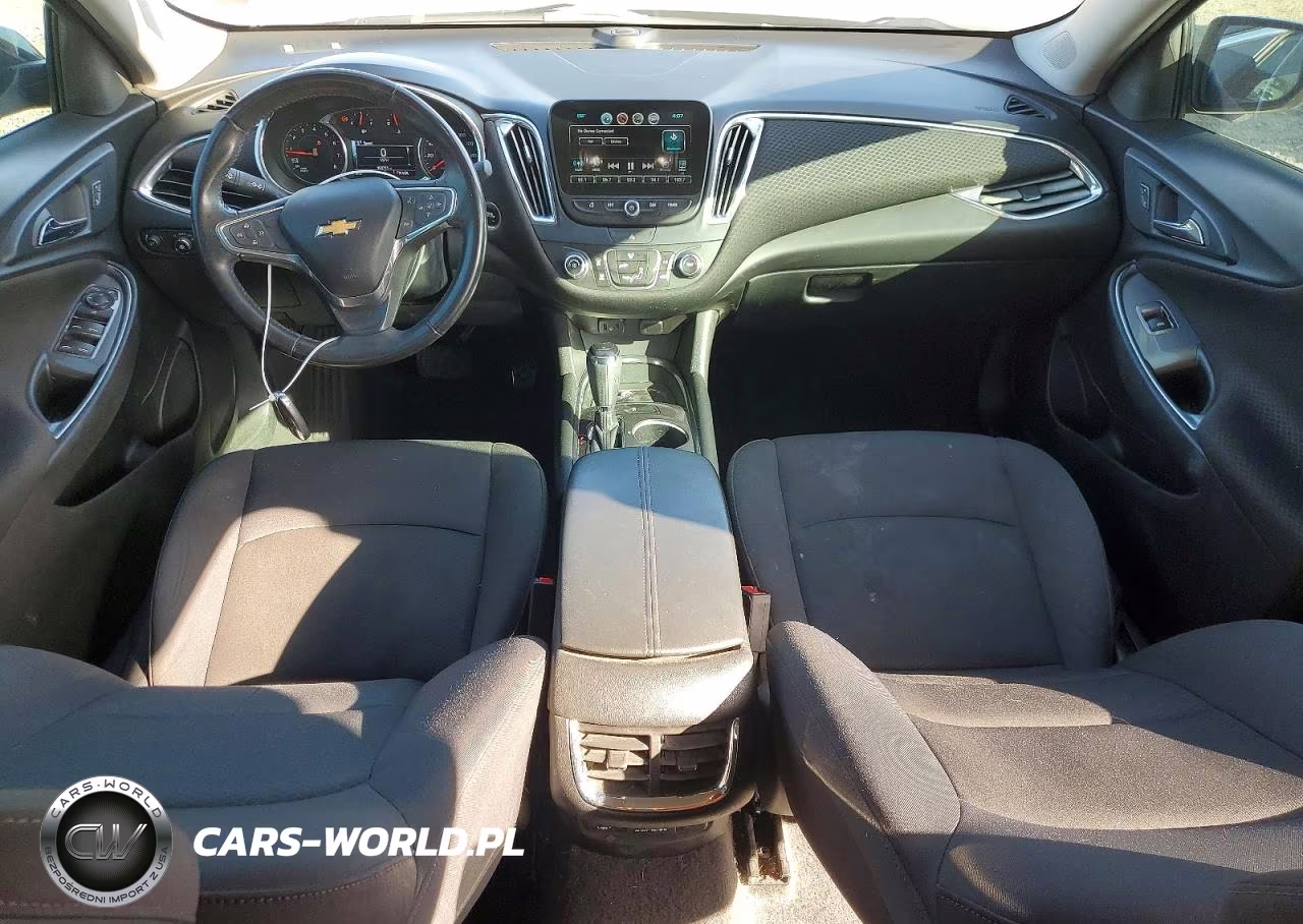 2018 Chevrolet Malibu Lt VIN:1G1ZD5STXJF100775 - 8