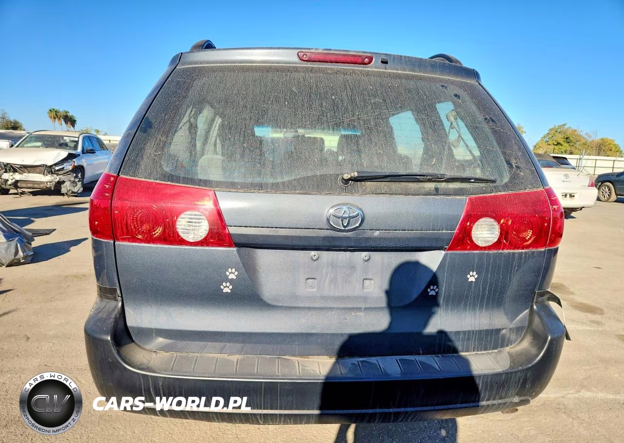 2007 Toyota Sienna VIN:5TDZK23C17S034992 - 6