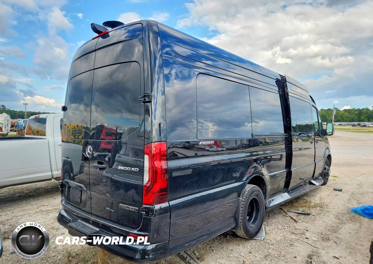2026 Mercedes-Benz Sprinter 3500 VIN:W1X8ND3Y0RP681729 - 3