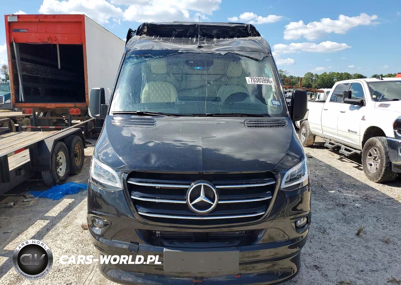 2026 Mercedes-Benz Sprinter 3500 VIN:W1X8ND3Y0RP681729 - 5