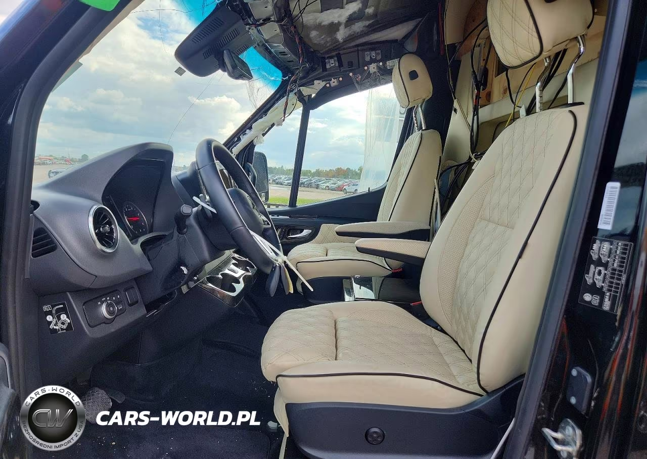 2026 Mercedes-Benz Sprinter 3500 VIN:W1X8ND3Y0RP681729 - 7