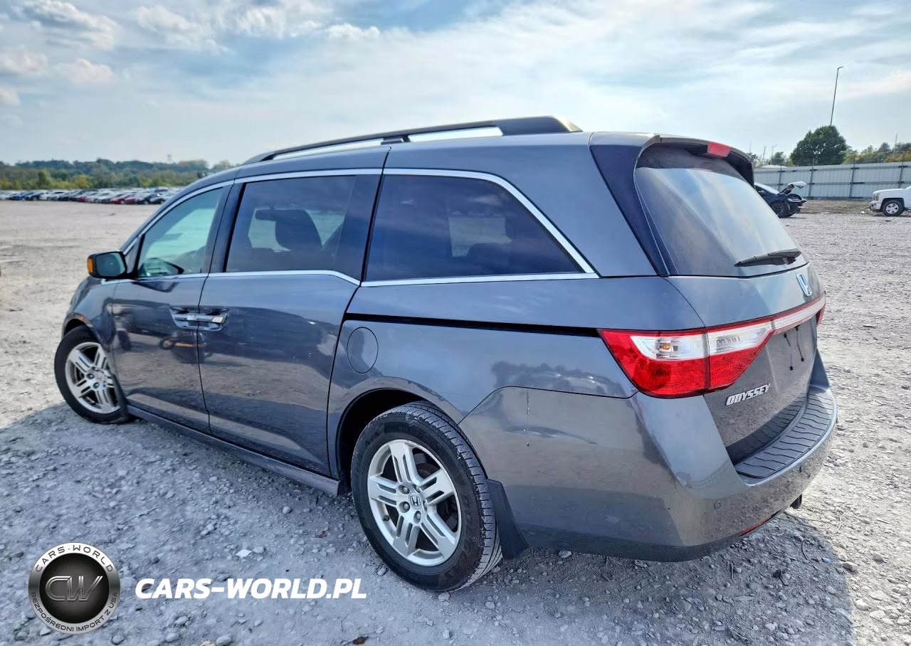 2011 Honda Odyssey Touring VIN:5FNRL5H98BB009578 - 2