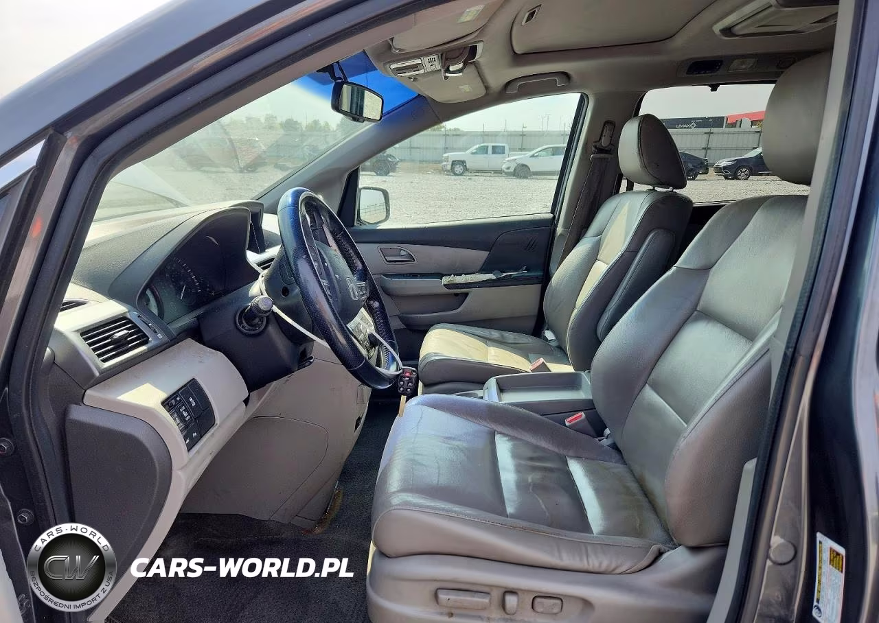 2011 Honda Odyssey Touring VIN:5FNRL5H98BB009578 - 7