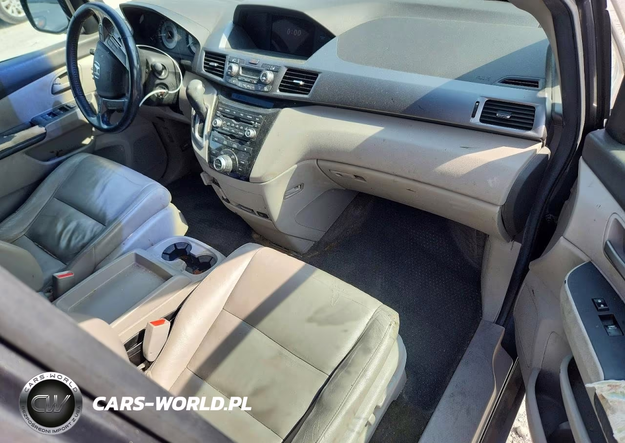 2011 Honda Odyssey Touring VIN:5FNRL5H98BB009578 - 8