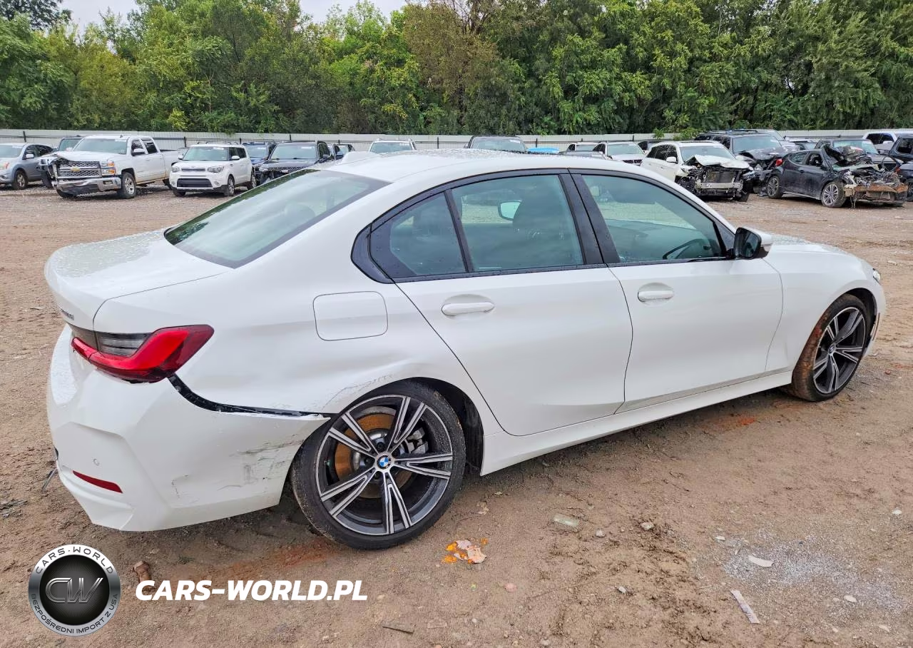2023 BMW 330Xi VIN:3MW89FF00P8D77007 - 3