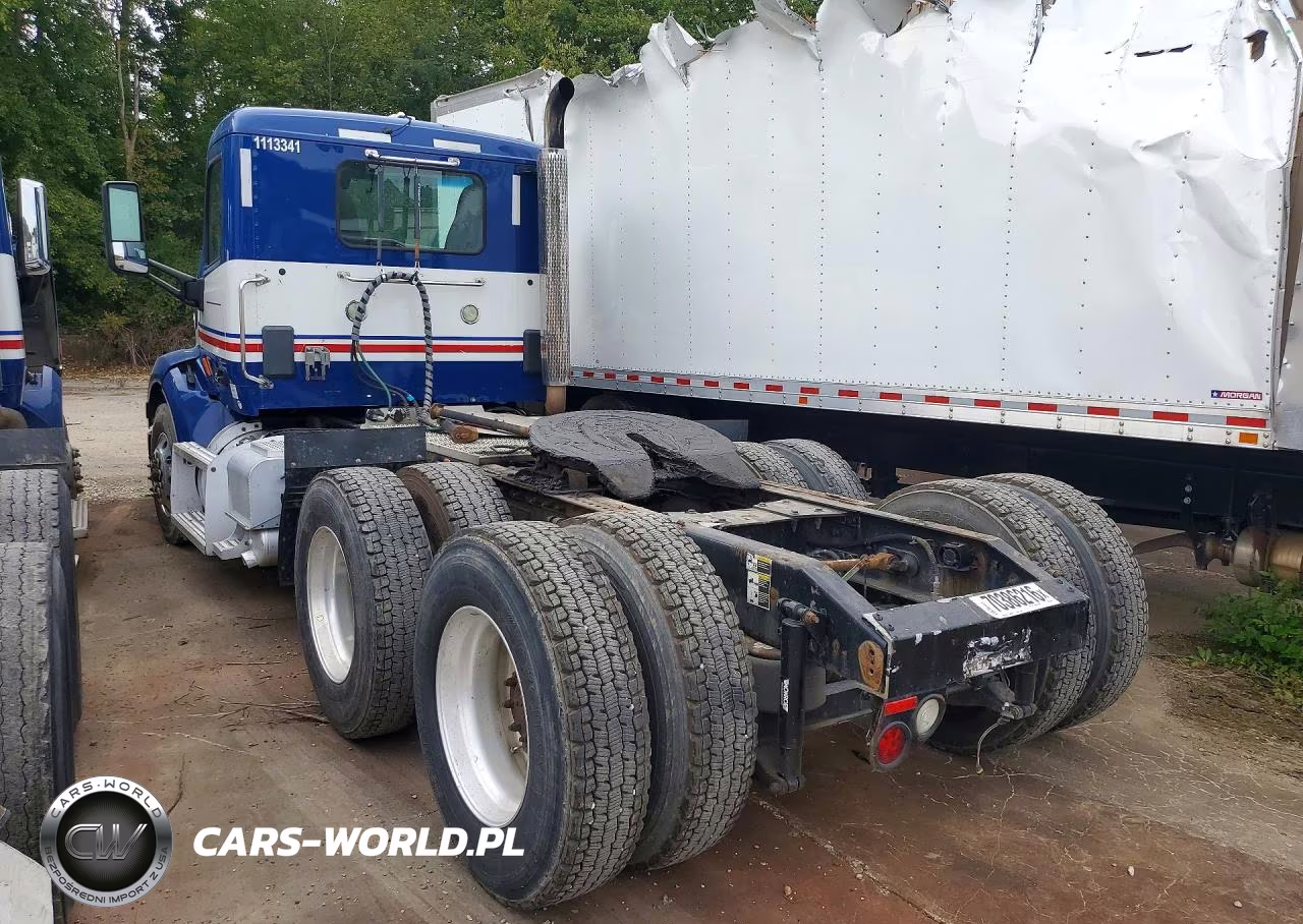 2017 Peterbilt 579 - Semi Truck VIN:1XPBDP9X2HD432145 - 2