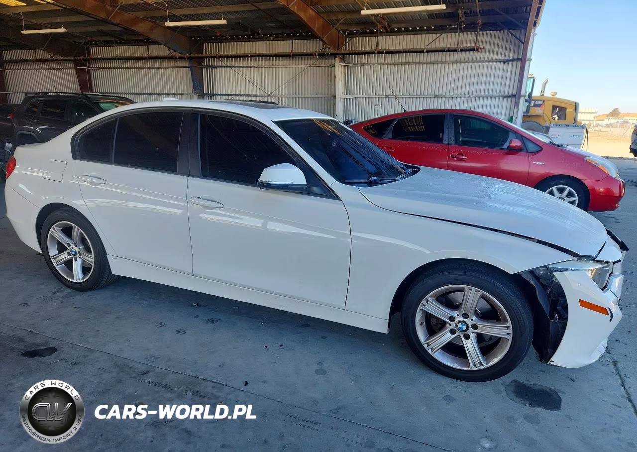 2013 BMW 328 I Sulev VIN:WBA3C1C51DF435630 - 4