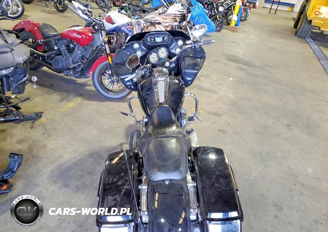 2013 Harley-Davidson Fltrx Road Glide Custom VIN:1HD1KHM10DB689854 - 6