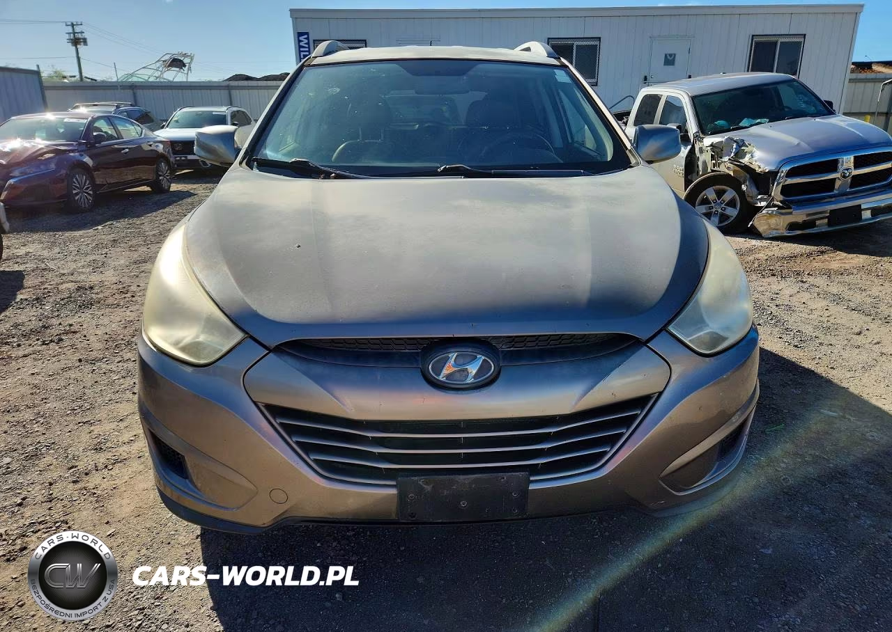 2011 Hyundai Tucson Gls VIN:KM8JU3AC4BU157413 - 5