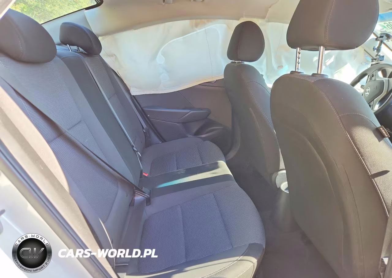 2019 Hyundai Accent Se VIN:3KPC24A33KE076412 - 10