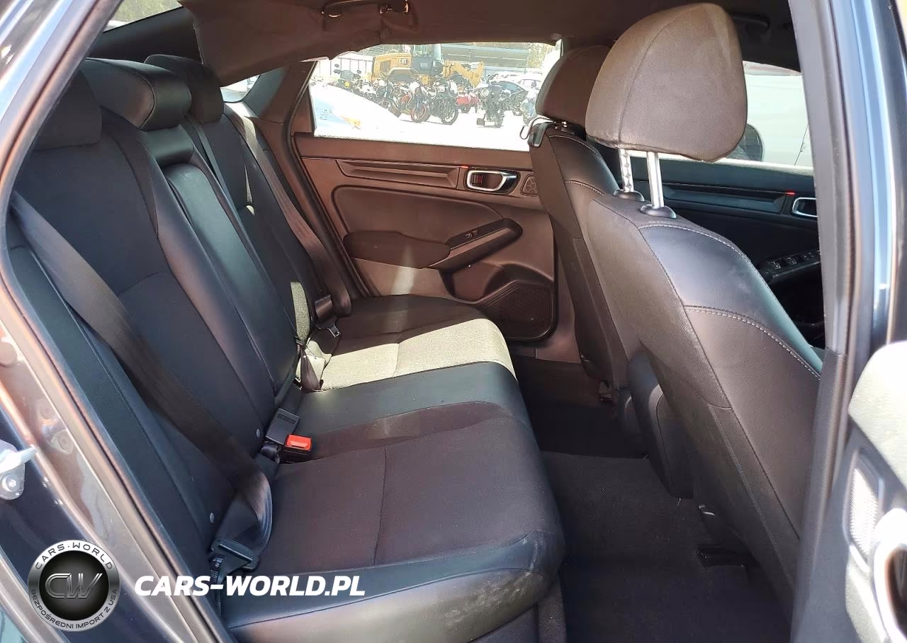 2025 Honda Civic Sport VIN:2HGFE2F52SH557499 - 10