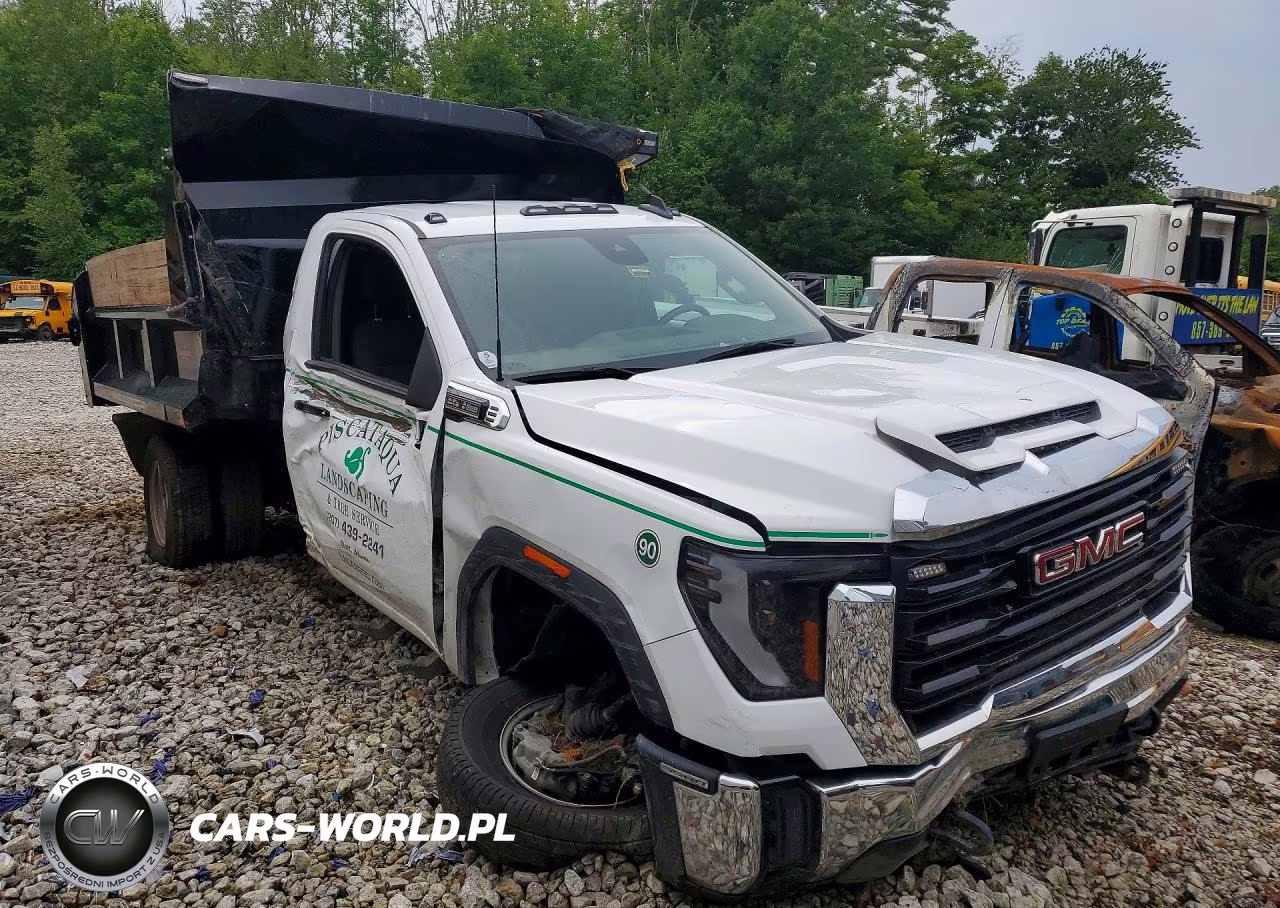 2024 GMC Sierra K3500 Dump Truck VIN:1GD39SE73RF388027 - 4