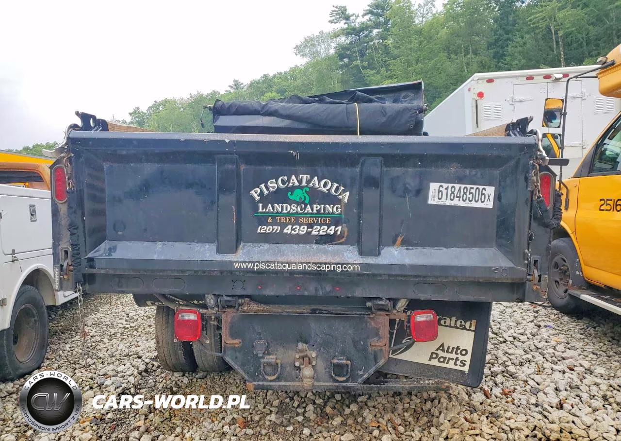 2024 GMC Sierra K3500 Dump Truck VIN:1GD39SE73RF388027 - 6