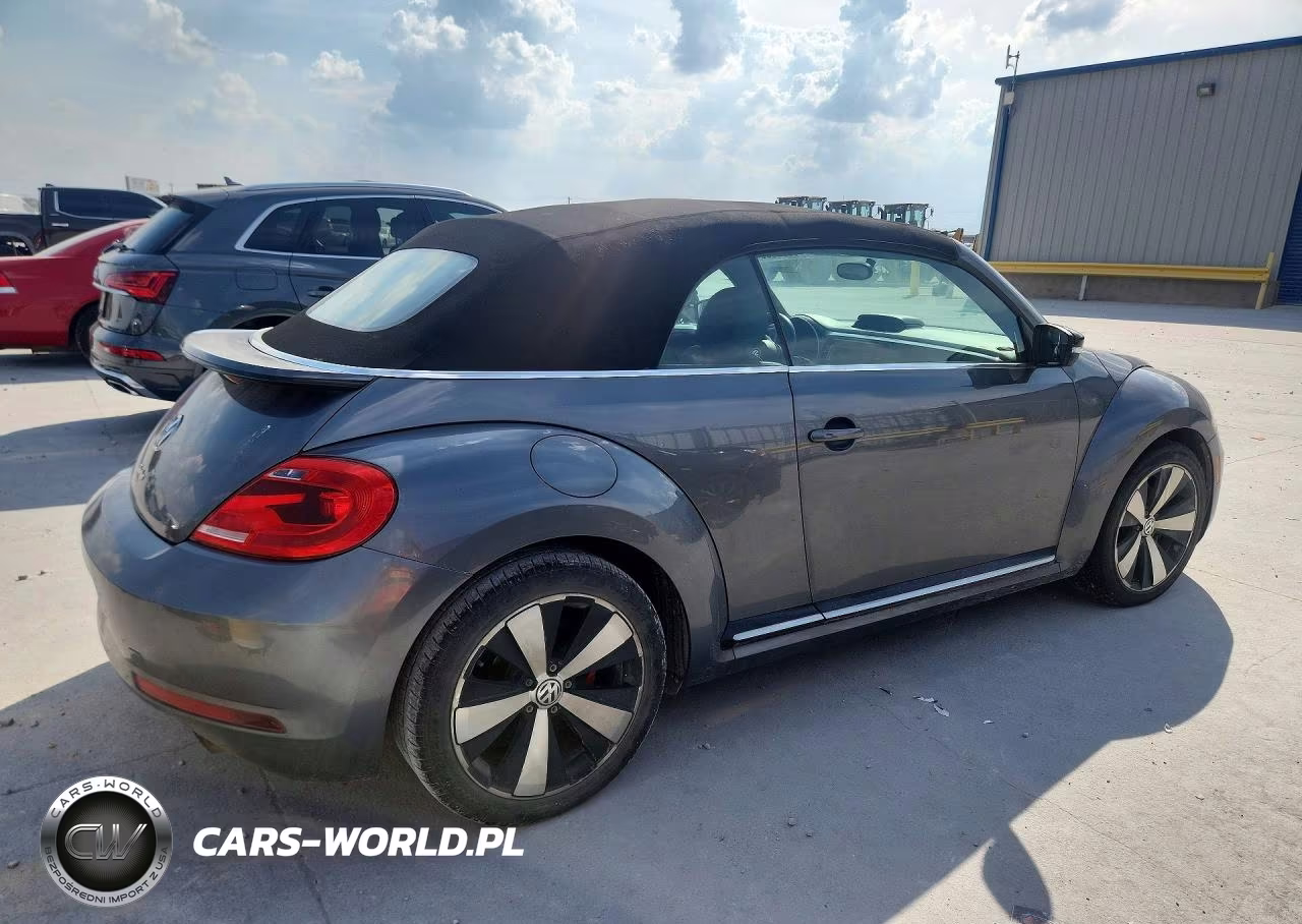 2013 Volkswagen Beetle Turbo VIN:3VW7T7AT1DM833054 - 3