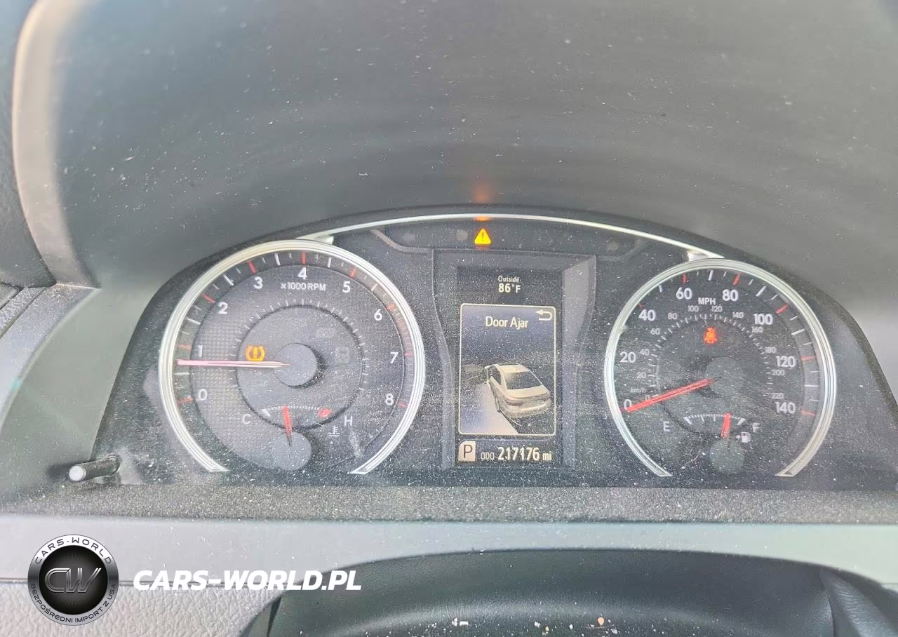 2017 Toyota Camry Se VIN:4T1BF1FK3HU350079 - 9