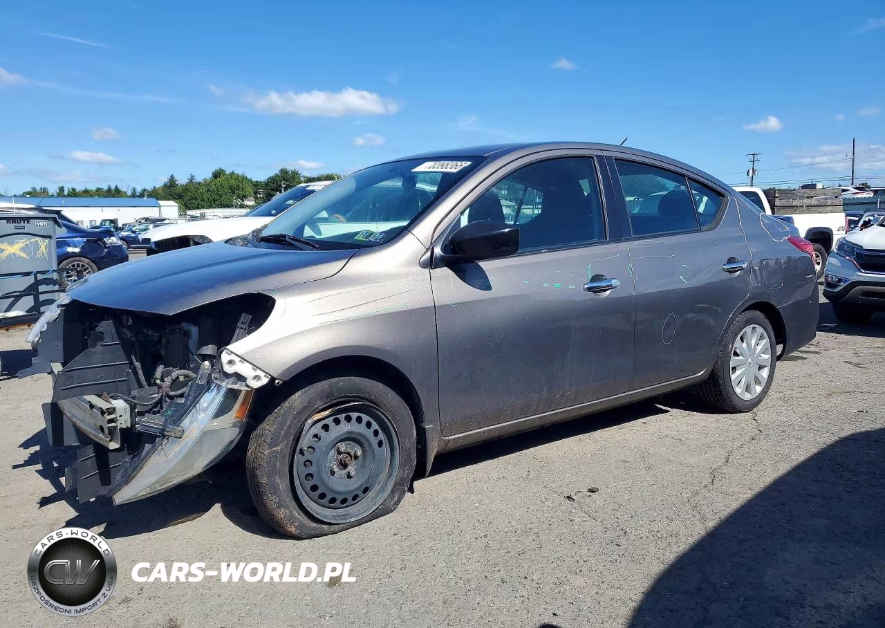 2016 Nissan Versa 1.6 Sv