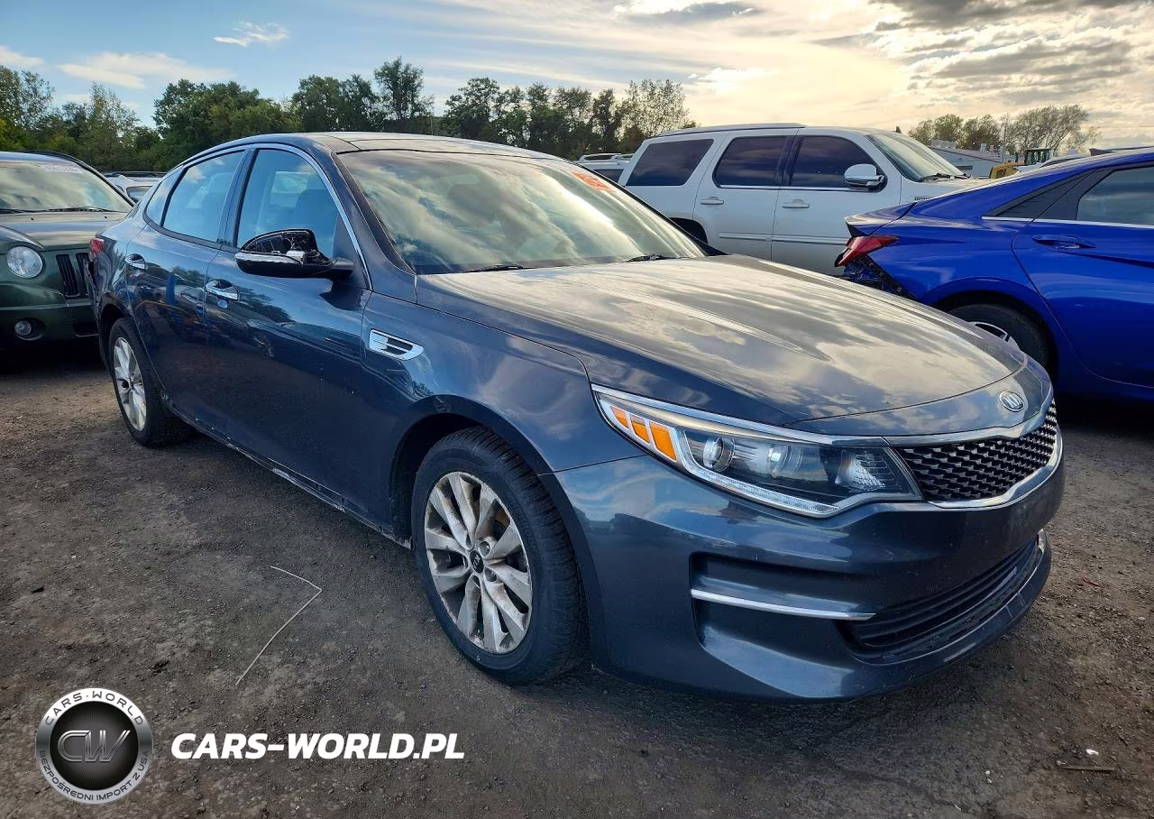 2018 Kia Optima Ex VIN:5XXGU4L38JG216467 - 4