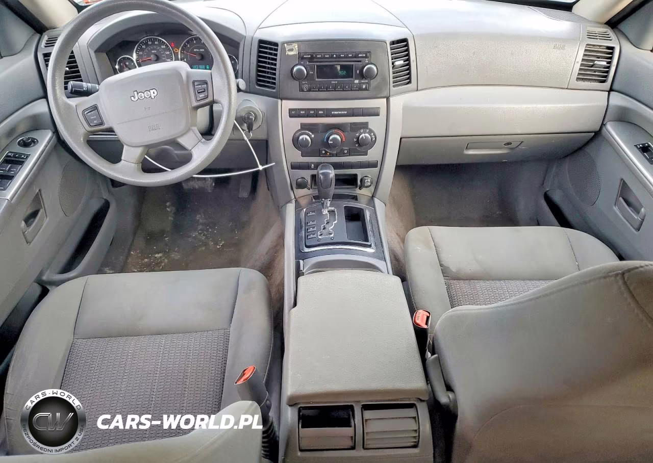 2007 Jeep Grand Cherokee Laredo VIN:1J8GR48KX7C644429 - 8