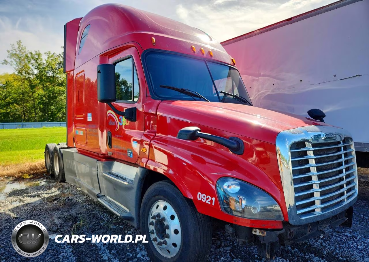 2018 Freightliner Cascadia 125 Semi Truck VIN:1FUJGLDR9JLJK5212 - 4