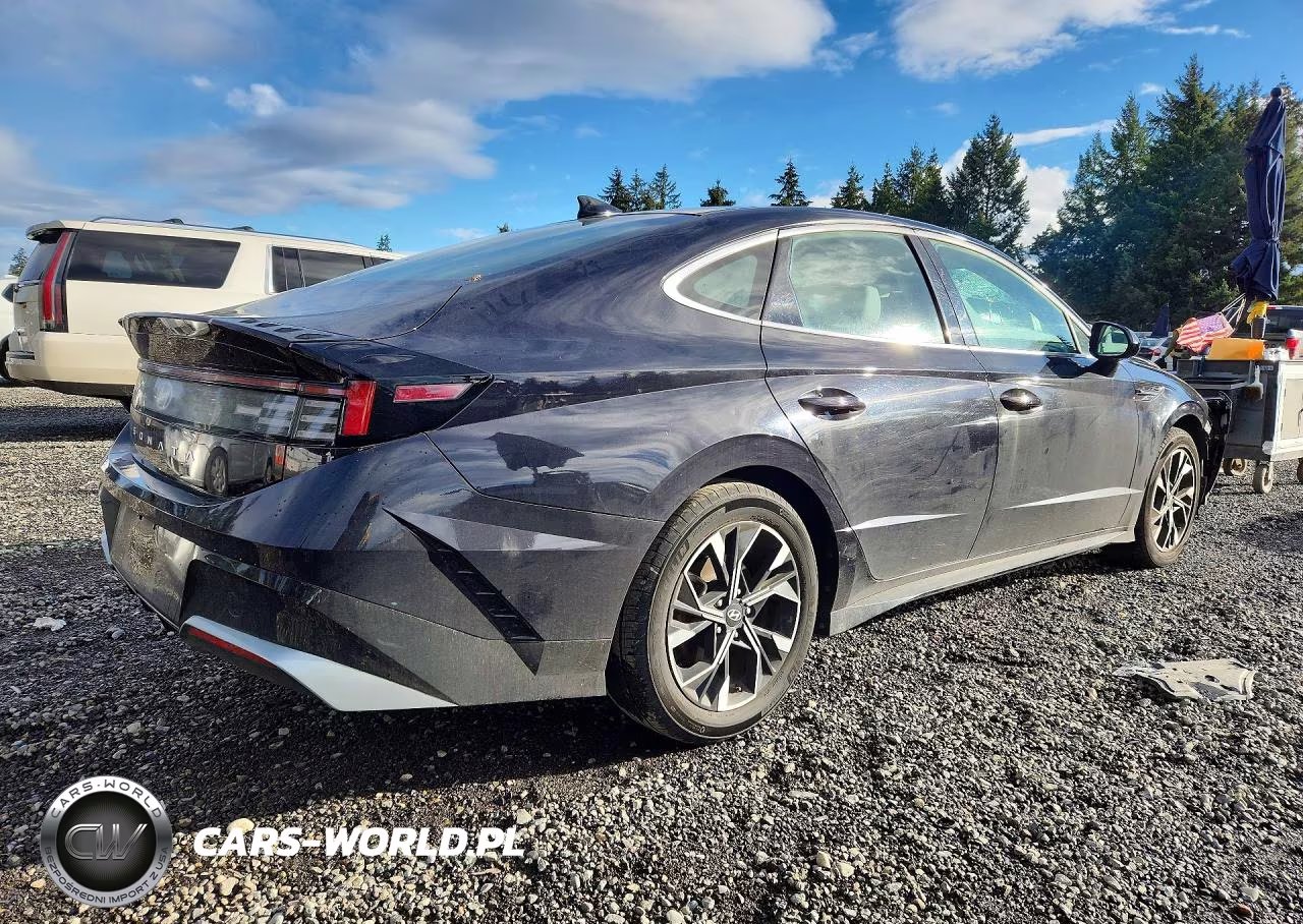 2024 Hyundai Sonata Sel VIN:KMHL64JA6RA396769 - 3