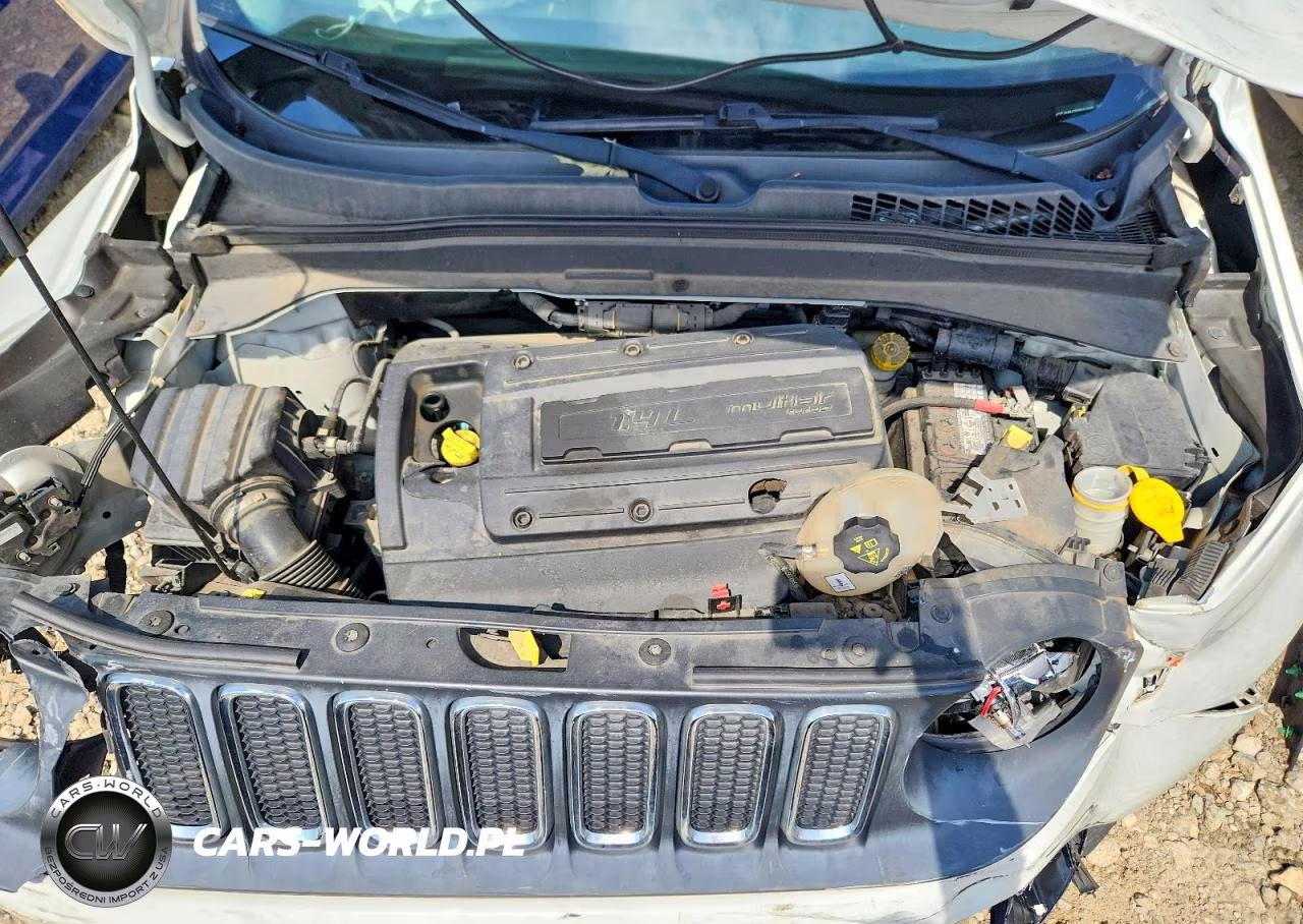 2015 Jeep Renegade Latitude VIN:ZACCJABH7FPB51598 - 12