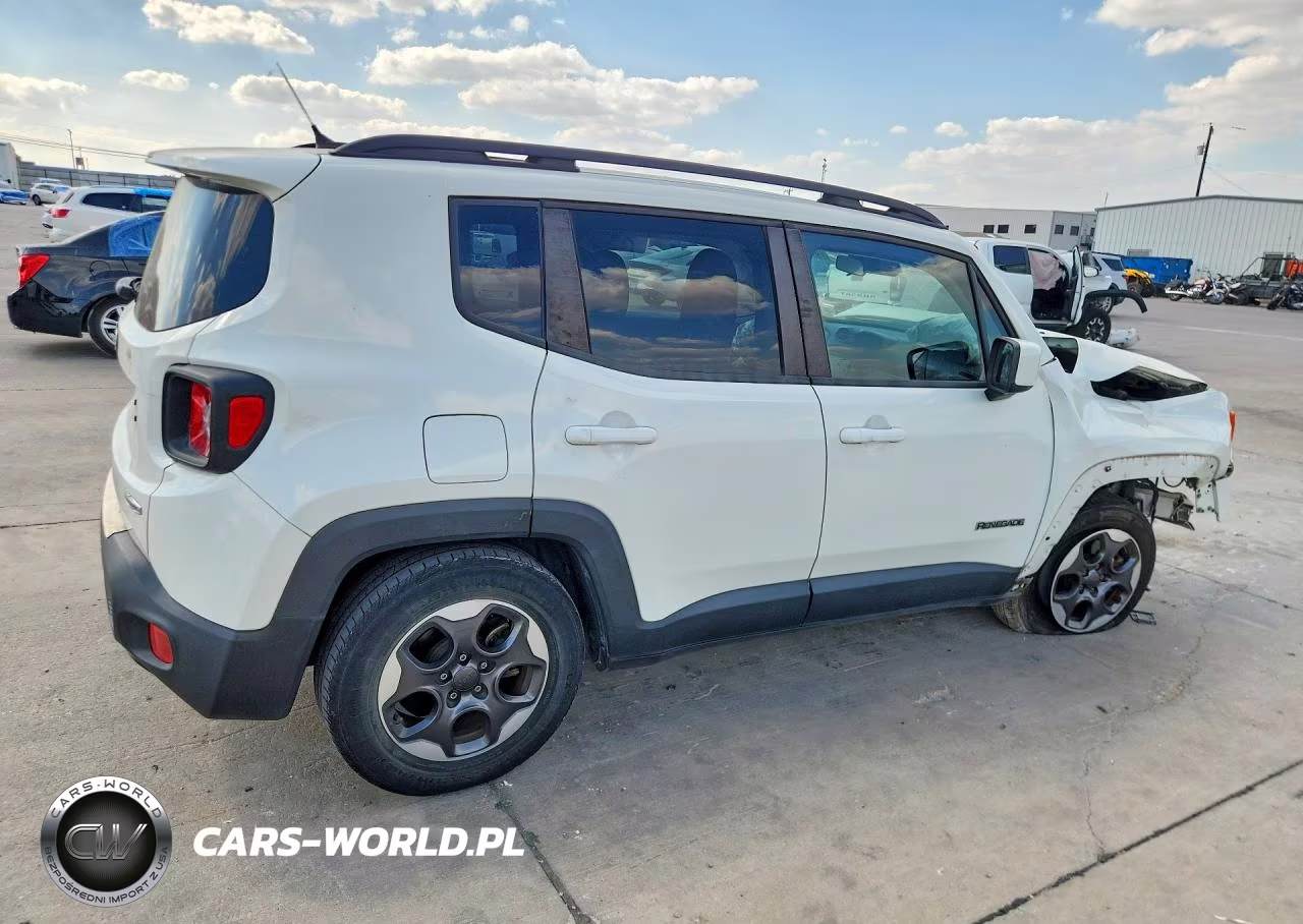 2015 Jeep Renegade Latitude VIN:ZACCJABH7FPB51598 - 3
