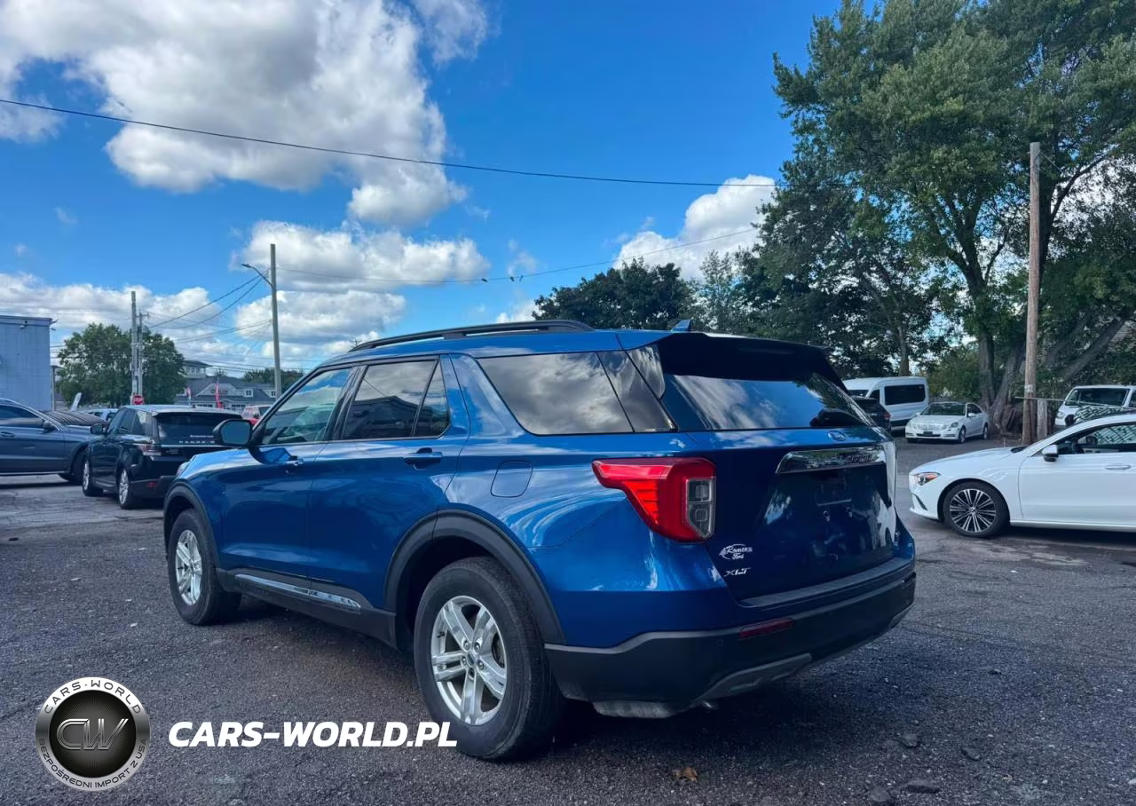 2020 Ford Explorer Xlt VIN:1FMSK8DH4LGC72236 - 3