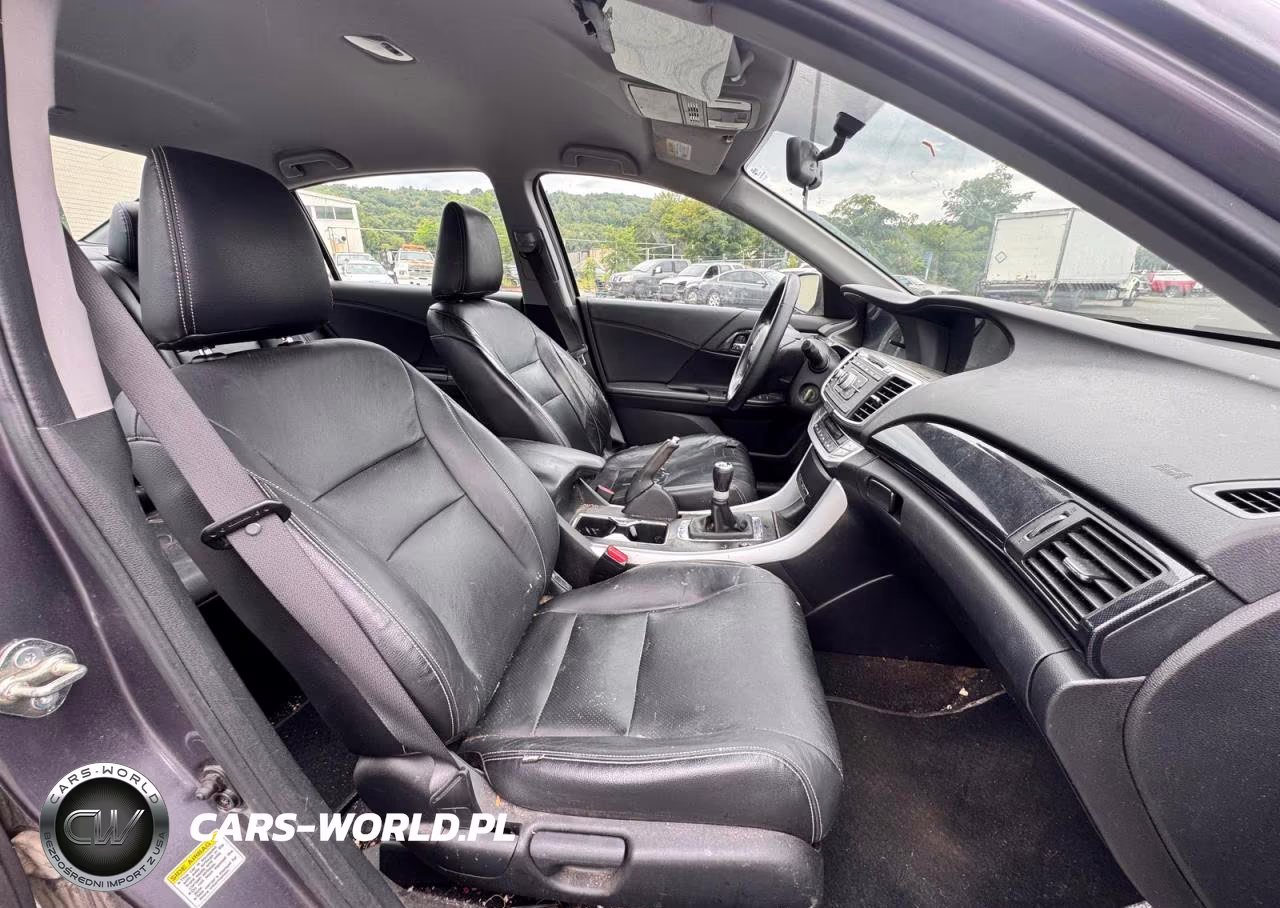 2015 Honda Accord Sport VIN:1HGCR2E56FA096515 - 5