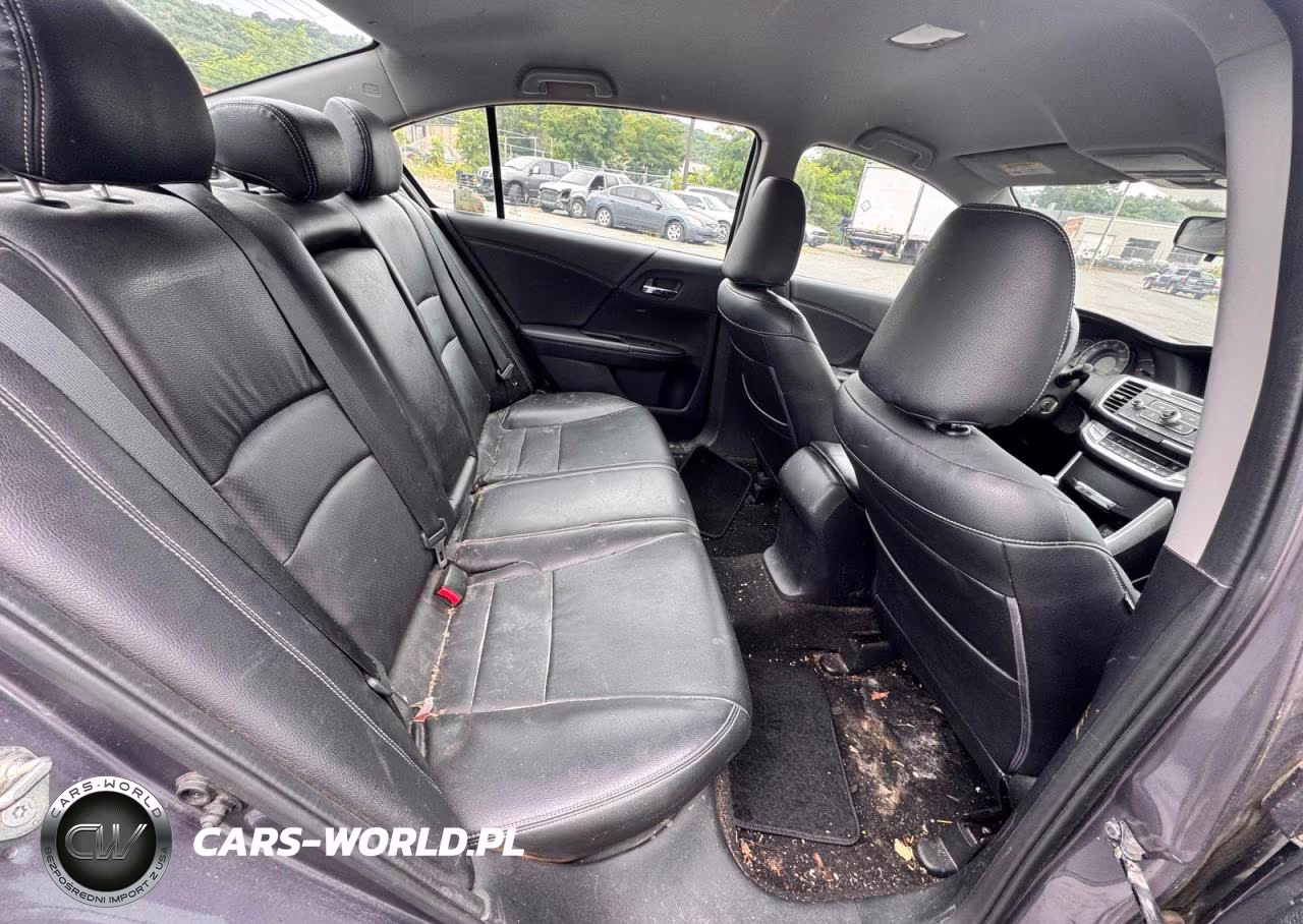 2015 Honda Accord Sport VIN:1HGCR2E56FA096515 - 6
