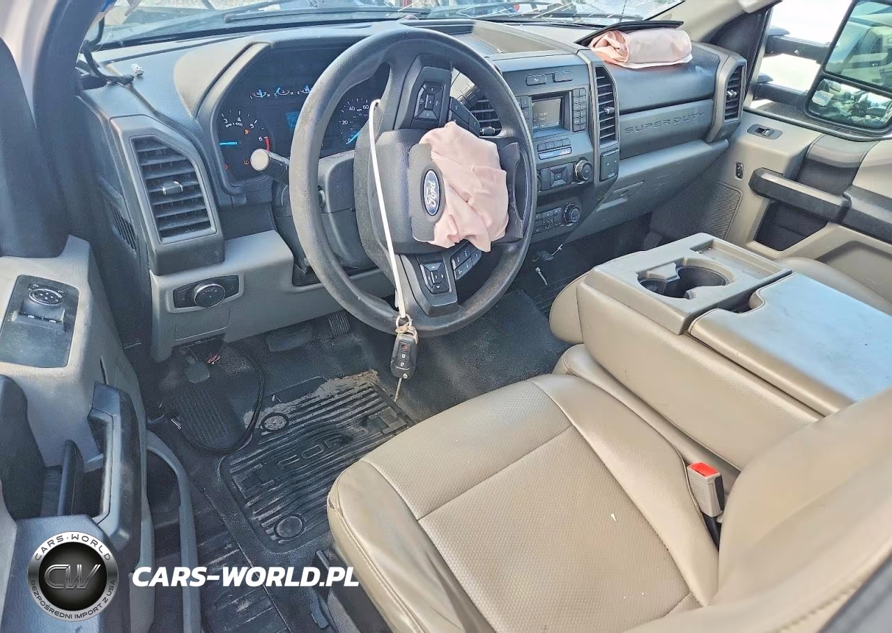 2019 Ford F350 Super Duty VIN:1FDRF3G67KEC24921 - 8