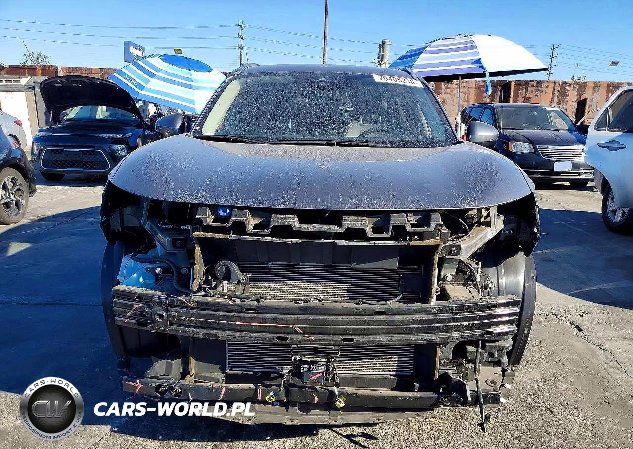 2025 Nissan Kicks Sr VIN:3N8AP6DA3SL376210 - 5