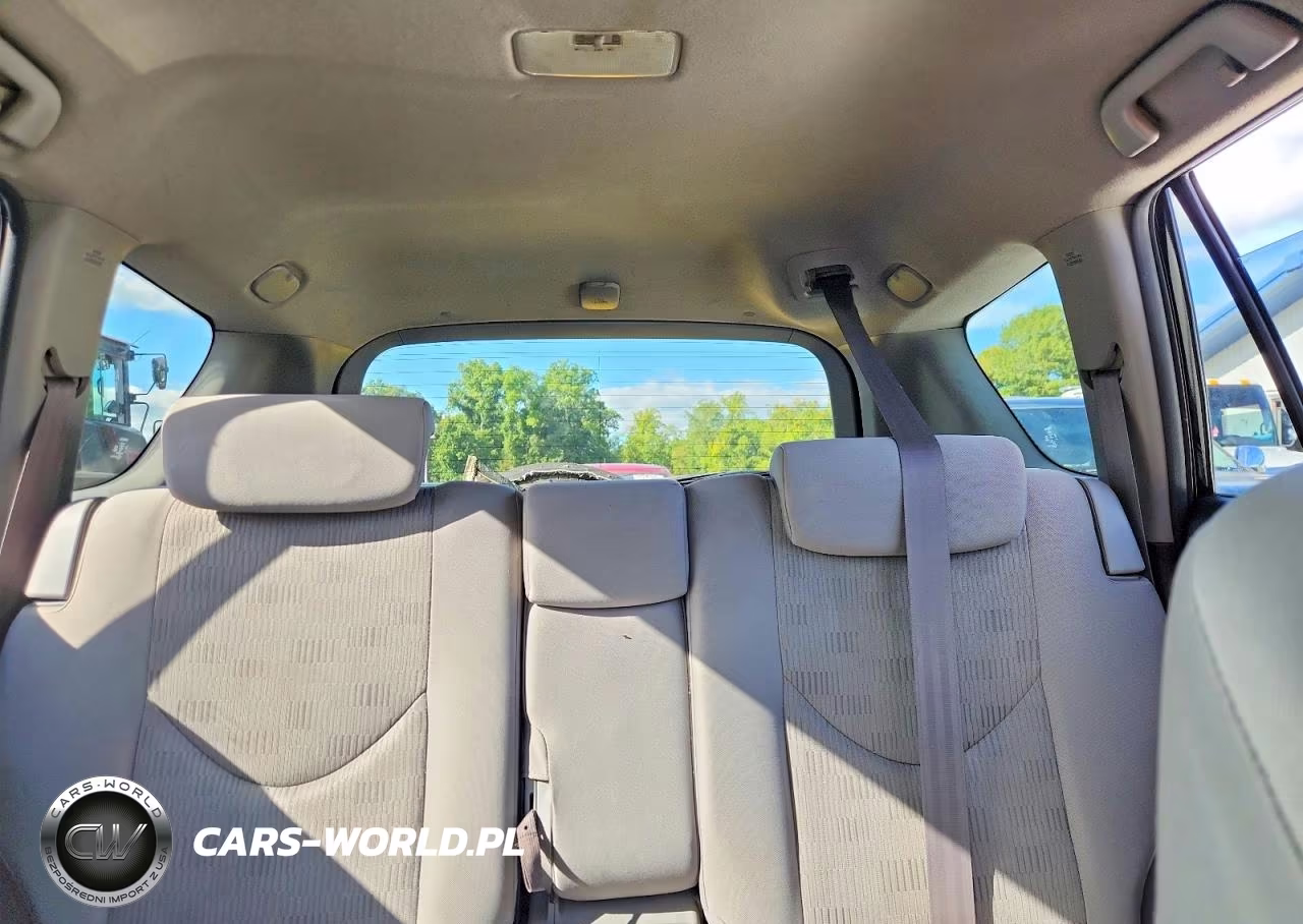 2010 Toyota Rav4 Base VIN:JTMBF4DV3AD037025 - 10