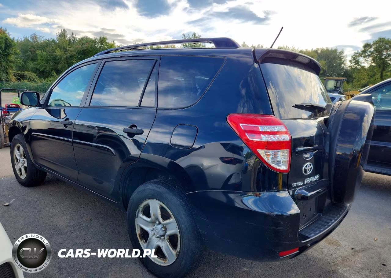 2010 Toyota Rav4 Base VIN:JTMBF4DV3AD037025 - 2