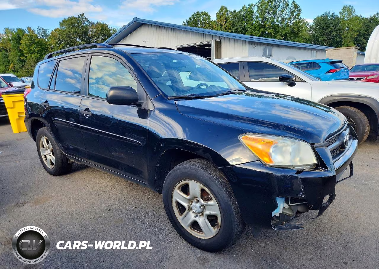 2010 Toyota Rav4 Base VIN:JTMBF4DV3AD037025 - 4