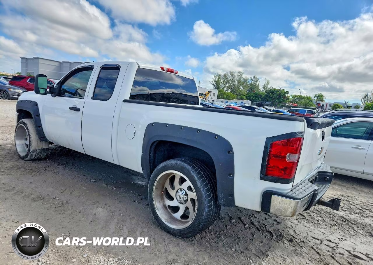 2010 Chevrolet Silverado K1500 Lt VIN:1GCSKSE31AZ119156 - 2