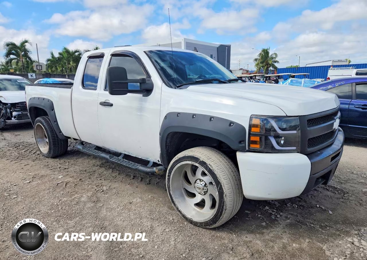 2010 Chevrolet Silverado K1500 Lt VIN:1GCSKSE31AZ119156 - 4