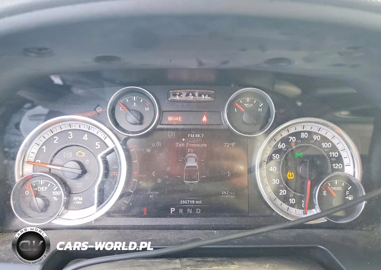 2015 Ram 1500 St VIN:1C6RR6KM0FS590186 - 9