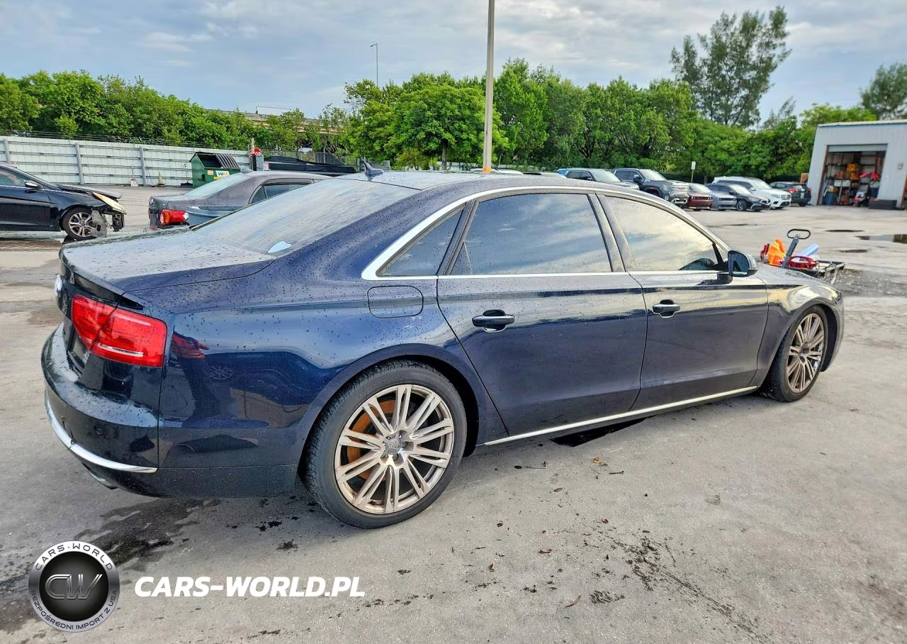 2011 Audi A8 L Quattro VIN:WAURVAFD2BN018155 - 3