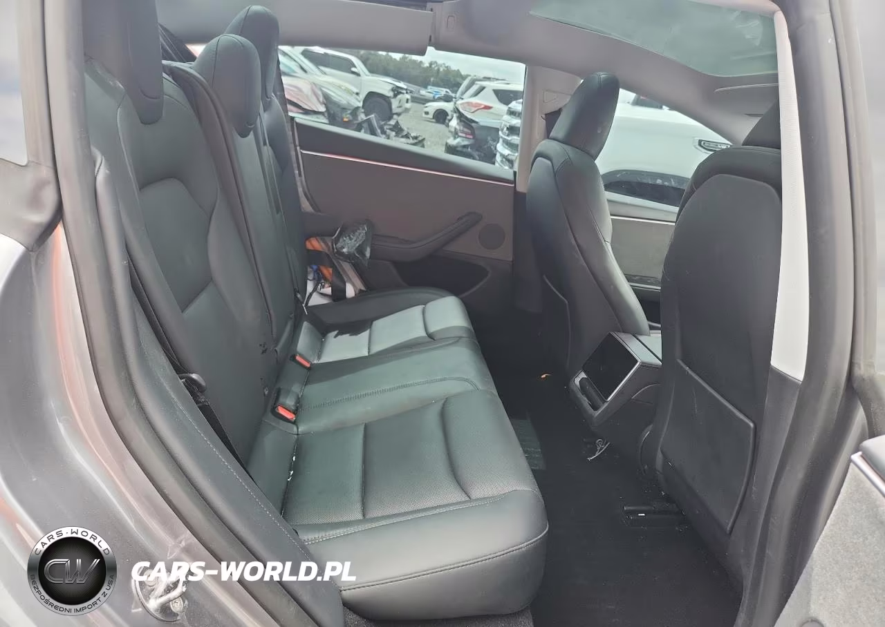 2025 Tesla Model 3 VIN:5YJ3E1EA7SF029120 - 10